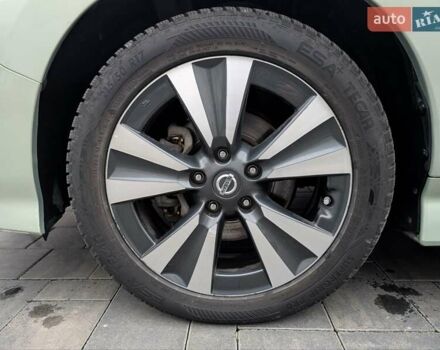 Зеленый Ниссан Лиф, объемом двигателя 0 л и пробегом 81 тыс. км за 11250 $, фото 24 на Automoto.ua