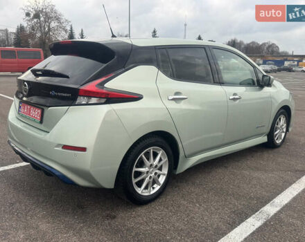 Зеленый Ниссан Лиф, объемом двигателя 0 л и пробегом 118 тыс. км за 12400 $, фото 6 на Automoto.ua