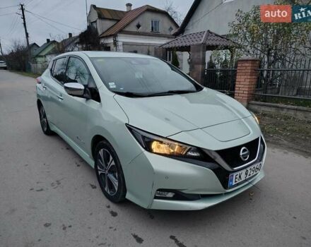Зеленый Ниссан Лиф, объемом двигателя 0 л и пробегом 185 тыс. км за 9200 $, фото 2 на Automoto.ua