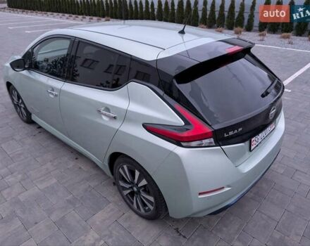 Зеленый Ниссан Лиф, объемом двигателя 0 л и пробегом 81 тыс. км за 11250 $, фото 19 на Automoto.ua