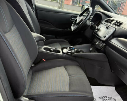 Зеленый Ниссан Лиф, объемом двигателя 0 л и пробегом 83 тыс. км за 12550 $, фото 24 на Automoto.ua