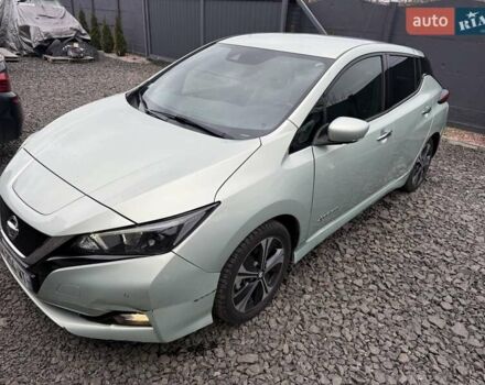 Зеленый Ниссан Лиф, объемом двигателя 0 л и пробегом 129 тыс. км за 11200 $, фото 9 на Automoto.ua