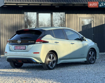 Зеленый Ниссан Лиф, объемом двигателя 0 л и пробегом 149 тыс. км за 11399 $, фото 13 на Automoto.ua