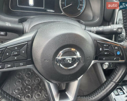 Зеленый Ниссан Лиф, объемом двигателя 0 л и пробегом 118 тыс. км за 12400 $, фото 27 на Automoto.ua