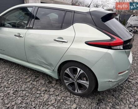 Зеленый Ниссан Лиф, объемом двигателя 0 л и пробегом 129 тыс. км за 11200 $, фото 15 на Automoto.ua