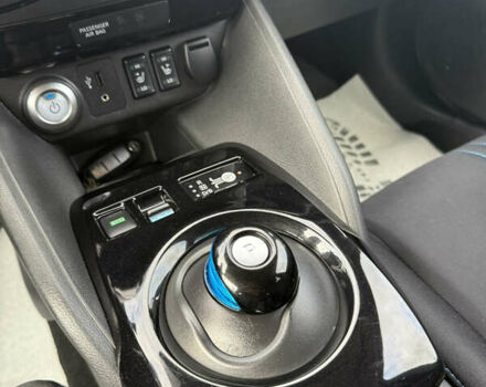 Зеленый Ниссан Лиф, объемом двигателя 0 л и пробегом 83 тыс. км за 12550 $, фото 30 на Automoto.ua