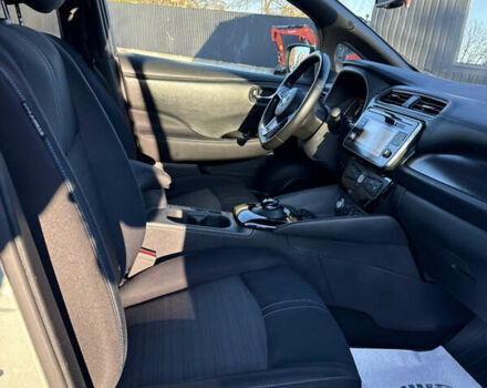 Зеленый Ниссан Лиф, объемом двигателя 0 л и пробегом 149 тыс. км за 11399 $, фото 25 на Automoto.ua