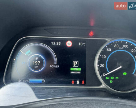 Зеленый Ниссан Лиф, объемом двигателя 0 л и пробегом 118 тыс. км за 12400 $, фото 25 на Automoto.ua