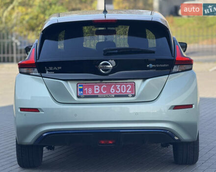 Зеленый Ниссан Лиф, объемом двигателя 0 л и пробегом 75 тыс. км за 13900 $, фото 3 на Automoto.ua