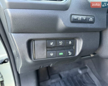 Зеленый Ниссан Лиф, объемом двигателя 0 л и пробегом 75 тыс. км за 13900 $, фото 14 на Automoto.ua