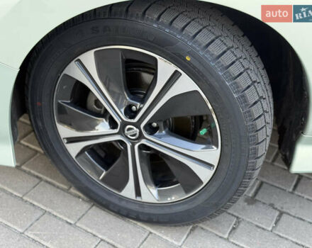 Зеленый Ниссан Лиф, объемом двигателя 0 л и пробегом 75 тыс. км за 13900 $, фото 6 на Automoto.ua