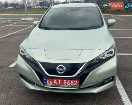 Зеленый Ниссан Лиф, объемом двигателя 0 л и пробегом 118 тыс. км за 12950 $, фото 1 на Automoto.ua