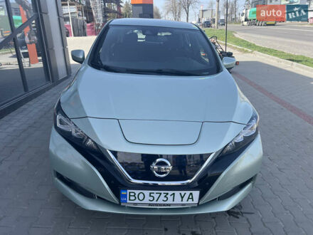 Зелений Ніссан Ліф, об'ємом двигуна 0 л та пробігом 220 тис. км за 12950 $, фото 1 на Automoto.ua