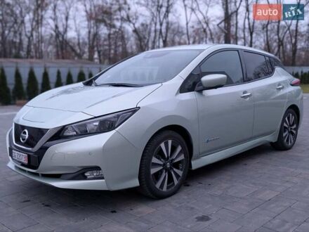 Зеленый Ниссан Лиф, объемом двигателя 0 л и пробегом 81 тыс. км за 11250 $, фото 1 на Automoto.ua