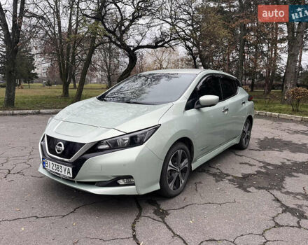Зелений Ніссан Ліф, об'ємом двигуна 0 л та пробігом 133 тис. км за 12500 $, фото 1 на Automoto.ua