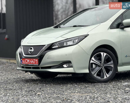 Зеленый Ниссан Лиф, объемом двигателя 0 л и пробегом 83 тыс. км за 12499 $, фото 1 на Automoto.ua