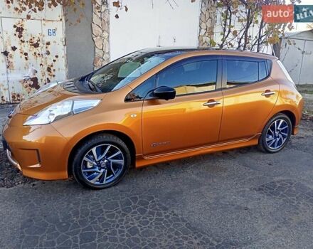 Оранжевый Ниссан Лиф, объемом двигателя 0 л и пробегом 90 тыс. км за 8500 $, фото 14 на Automoto.ua