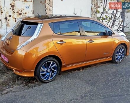 Оранжевый Ниссан Лиф, объемом двигателя 0 л и пробегом 90 тыс. км за 8500 $, фото 34 на Automoto.ua