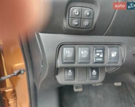 Оранжевый Ниссан Лиф, объемом двигателя 0 л и пробегом 127 тыс. км за 7900 $, фото 11 на Automoto.ua