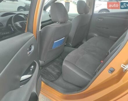 Оранжевый Ниссан Лиф, объемом двигателя 0 л и пробегом 127 тыс. км за 7900 $, фото 8 на Automoto.ua