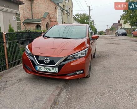 Помаранчевий Ніссан Ліф, об'ємом двигуна 0 л та пробігом 110 тис. км за 15990 $, фото 2 на Automoto.ua
