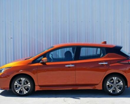 Оранжевый Ниссан Лиф, объемом двигателя 0 л и пробегом 29 тыс. км за 5100 $, фото 7 на Automoto.ua