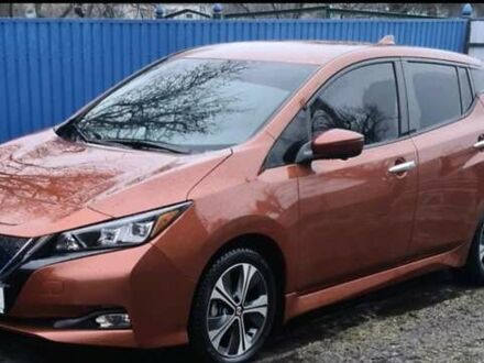 Помаранчевий Ніссан Ліф, об'ємом двигуна 0 л та пробігом 28 тис. км за 22500 $, фото 1 на Automoto.ua