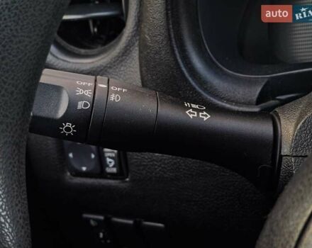 Белый Ниссан Марч, объемом двигателя 1.2 л и пробегом 81 тыс. км за 7490 $, фото 58 на Automoto.ua