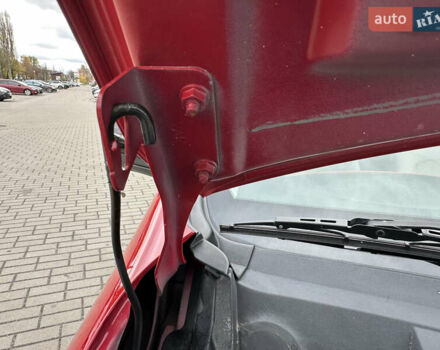 Красный Ниссан Марч, объемом двигателя 1.2 л и пробегом 56 тыс. км за 6800 $, фото 33 на Automoto.ua