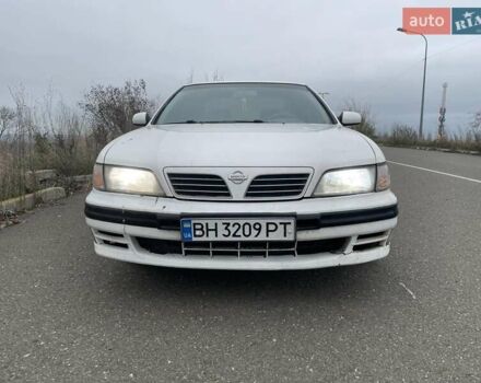Білий Ніссан Максіма, об'ємом двигуна 2 л та пробігом 20 тис. км за 2400 $, фото 1 на Automoto.ua
