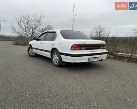 Білий Ніссан Максіма, об'ємом двигуна 2 л та пробігом 20 тис. км за 2400 $, фото 4 на Automoto.ua