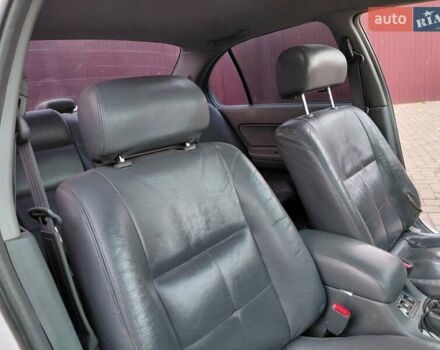 Белый Ниссан Максима, объемом двигателя 3 л и пробегом 454 тыс. км за 3100 $, фото 11 на Automoto.ua