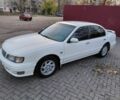 Белый Ниссан Максима, объемом двигателя 3 л и пробегом 454 тыс. км за 3100 $, фото 1 на Automoto.ua