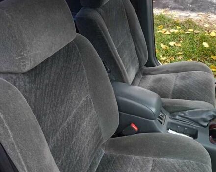 Белый Ниссан Максима, объемом двигателя 2.96 л и пробегом 280 тыс. км за 2500 $, фото 4 на Automoto.ua