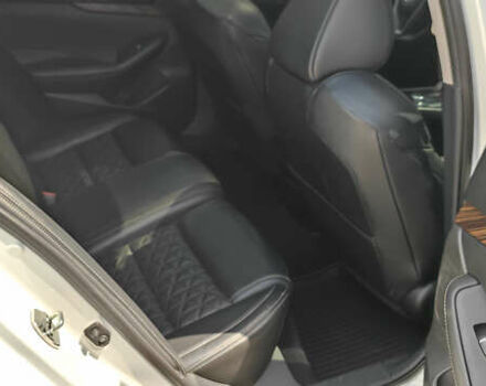 Білий Ніссан Максіма, об'ємом двигуна 3.5 л та пробігом 50 тис. км за 17500 $, фото 17 на Automoto.ua