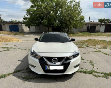 Белый Ниссан Максима, объемом двигателя 3.5 л и пробегом 225 тыс. км за 13500 $, фото 6 на Automoto.ua