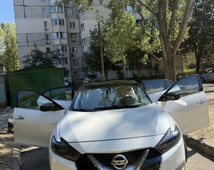Белый Ниссан Максима, объемом двигателя 3.5 л и пробегом 48 тыс. км за 15500 $, фото 6 на Automoto.ua