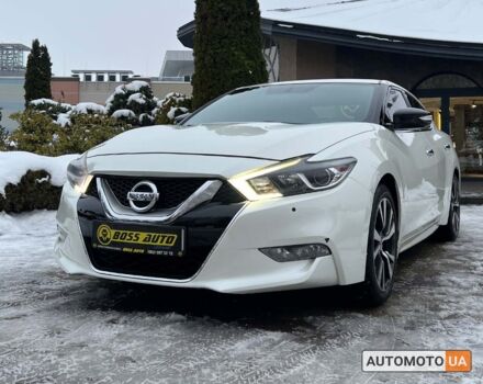 Белый Ниссан Максима, объемом двигателя 3.5 л и пробегом 100 тыс. км за 15990 $, фото 2 на Automoto.ua