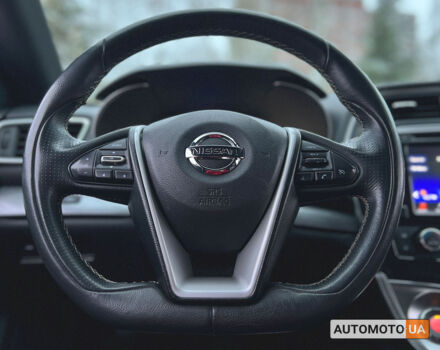 Белый Ниссан Максима, объемом двигателя 3.5 л и пробегом 100 тыс. км за 15990 $, фото 17 на Automoto.ua