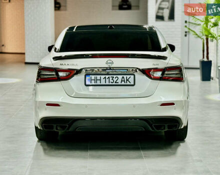 Белый Ниссан Максима, объемом двигателя 3.5 л и пробегом 147 тыс. км за 18200 $, фото 36 на Automoto.ua