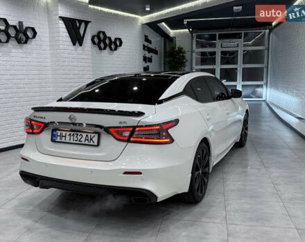 Белый Ниссан Максима, объемом двигателя 3.5 л и пробегом 147 тыс. км за 18200 $, фото 58 на Automoto.ua