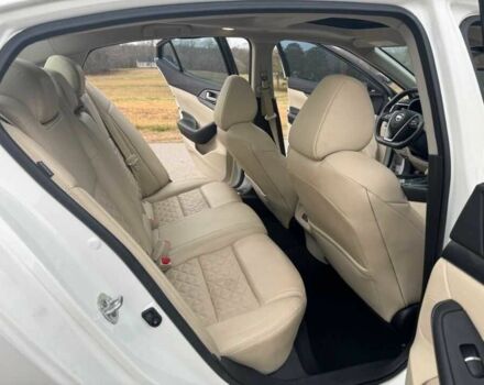 Білий Ніссан Максіма, об'ємом двигуна 3.5 л та пробігом 9 тис. км за 8100 $, фото 10 на Automoto.ua