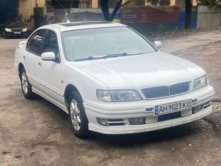 Білий Ніссан Максіма, об'ємом двигуна 3 л та пробігом 330 тис. км за 4000 $, фото 1 на Automoto.ua
