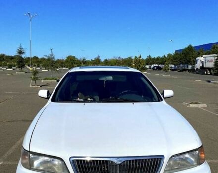 Белый Ниссан Максима, объемом двигателя 3 л и пробегом 400 тыс. км за 2600 $, фото 1 на Automoto.ua