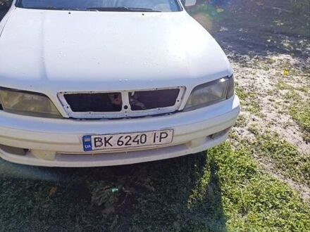 Білий Ніссан Максіма, об'ємом двигуна 3 л та пробігом 100 тис. км за 2000 $, фото 1 на Automoto.ua