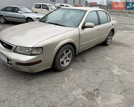 Бежевый Ниссан Максима, объемом двигателя 2.99 л и пробегом 200 тыс. км за 1150 $, фото 1 на Automoto.ua