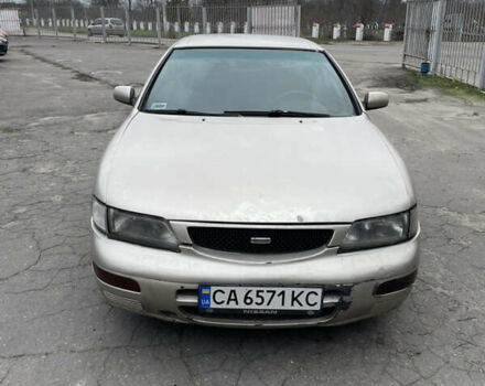 Бежевый Ниссан Максима, объемом двигателя 2.99 л и пробегом 200 тыс. км за 1150 $, фото 2 на Automoto.ua