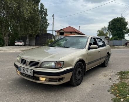 Бежевый Ниссан Максима, объемом двигателя 2 л и пробегом 3 тыс. км за 1000 $, фото 1 на Automoto.ua