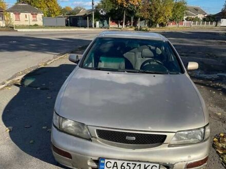 Ниссан Максима 1995 в Звенигородка на Automoto.ua Бежевый Ниссан Максима, объемом двигателя 3 л и пробегом 400 тыс. км за 1900 $, фото 1 на Automoto.ua