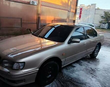 Бежевый Ниссан Максима, объемом двигателя 2.99 л и пробегом 335 тыс. км за 2600 $, фото 1 на Automoto.ua